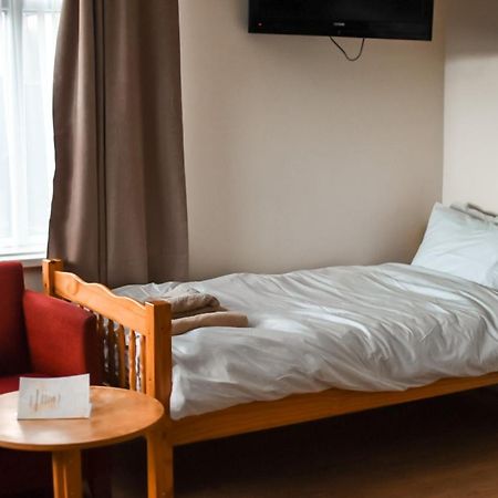 The Crown And Woolpack Hotel Long Sutton  Bagian luar foto