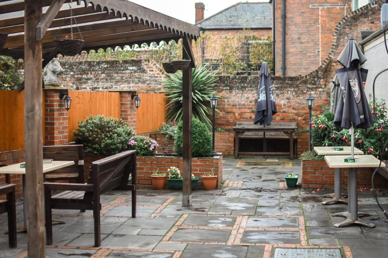 The Crown And Woolpack Hotel Long Sutton  Bagian luar foto