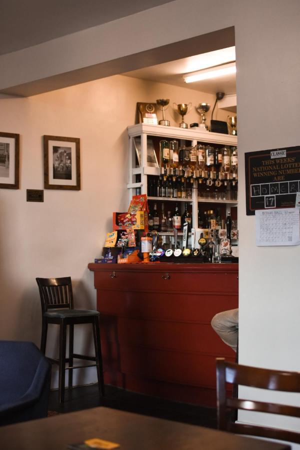 The Crown And Woolpack Hotel Long Sutton  Bagian luar foto